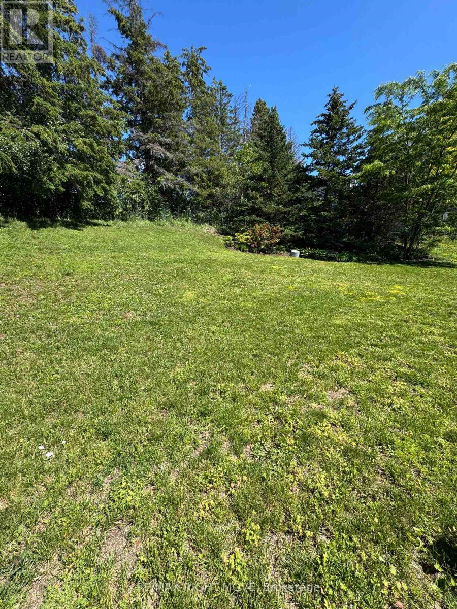 15 Watson Court Property Photo 23