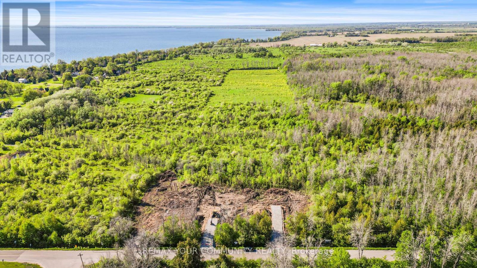 2860 Concession Road Property Photo 3
