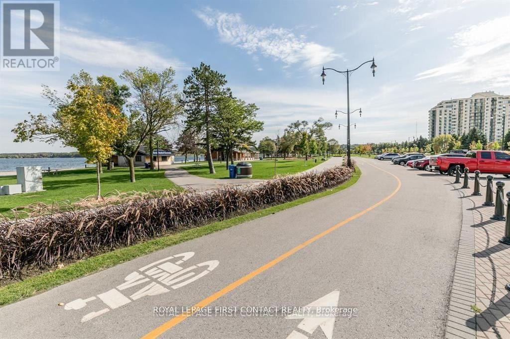 308 - 21 Kempenfelt Drive Property Photo 37