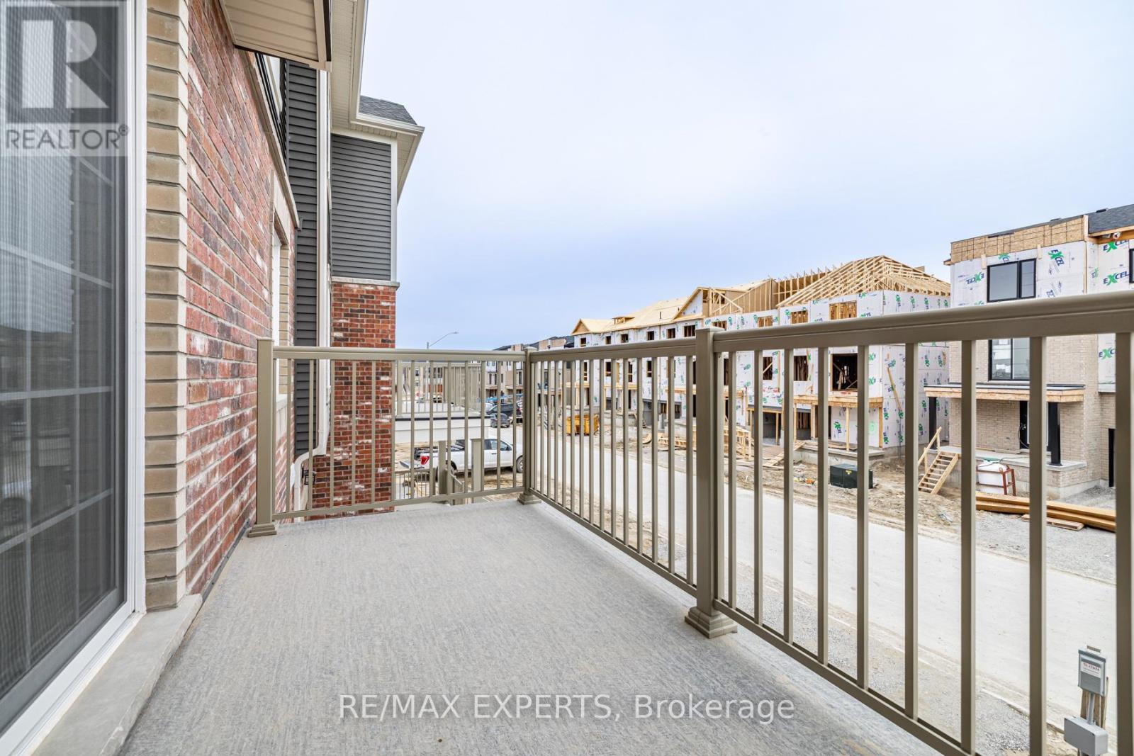 13 Silo Mews Property Photo 28