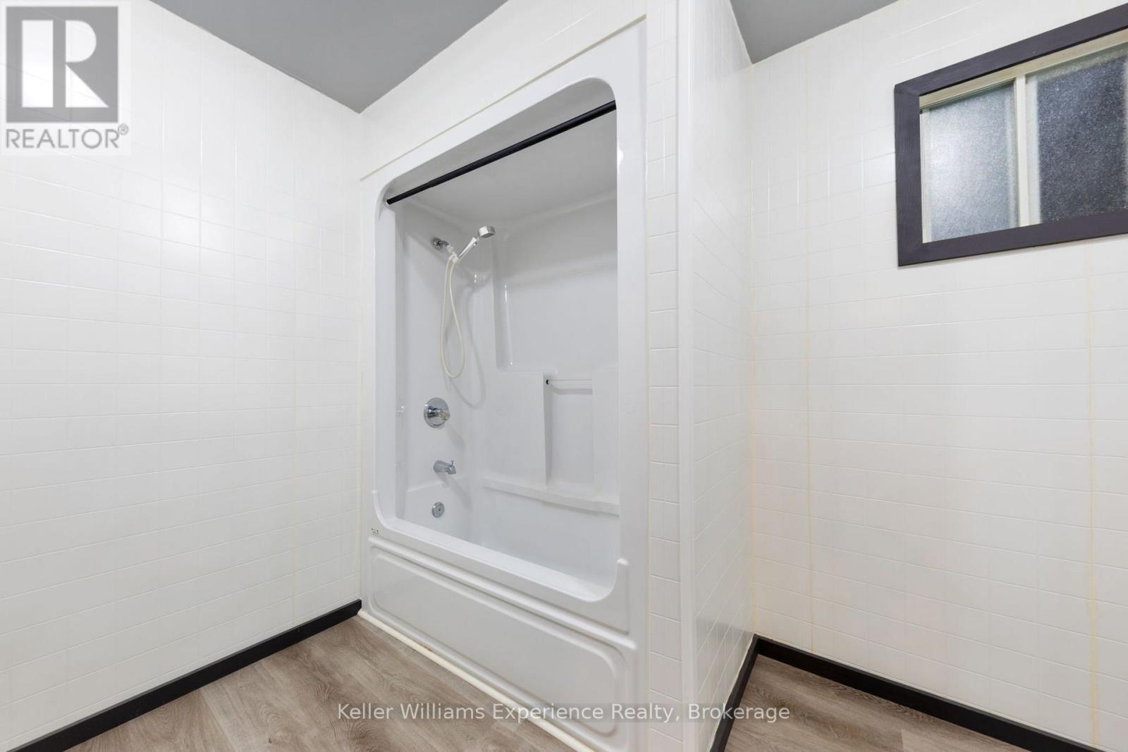 706 Simcoe Avenue Property Photo 21