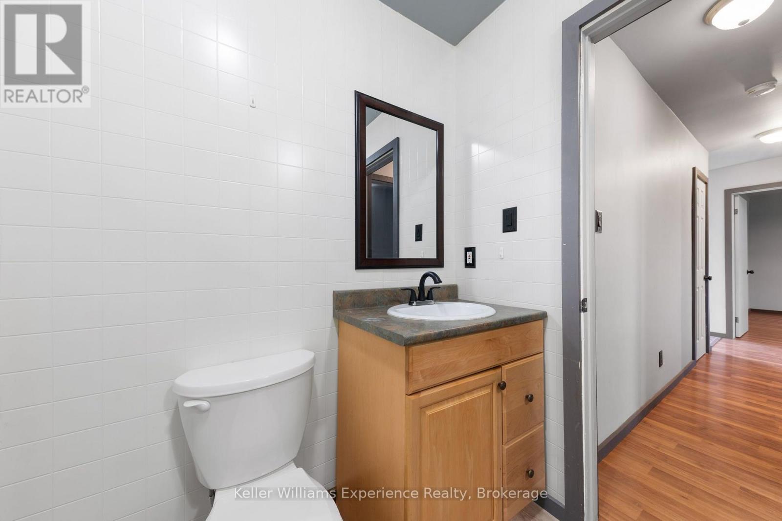 706 Simcoe Avenue Property Photo 22