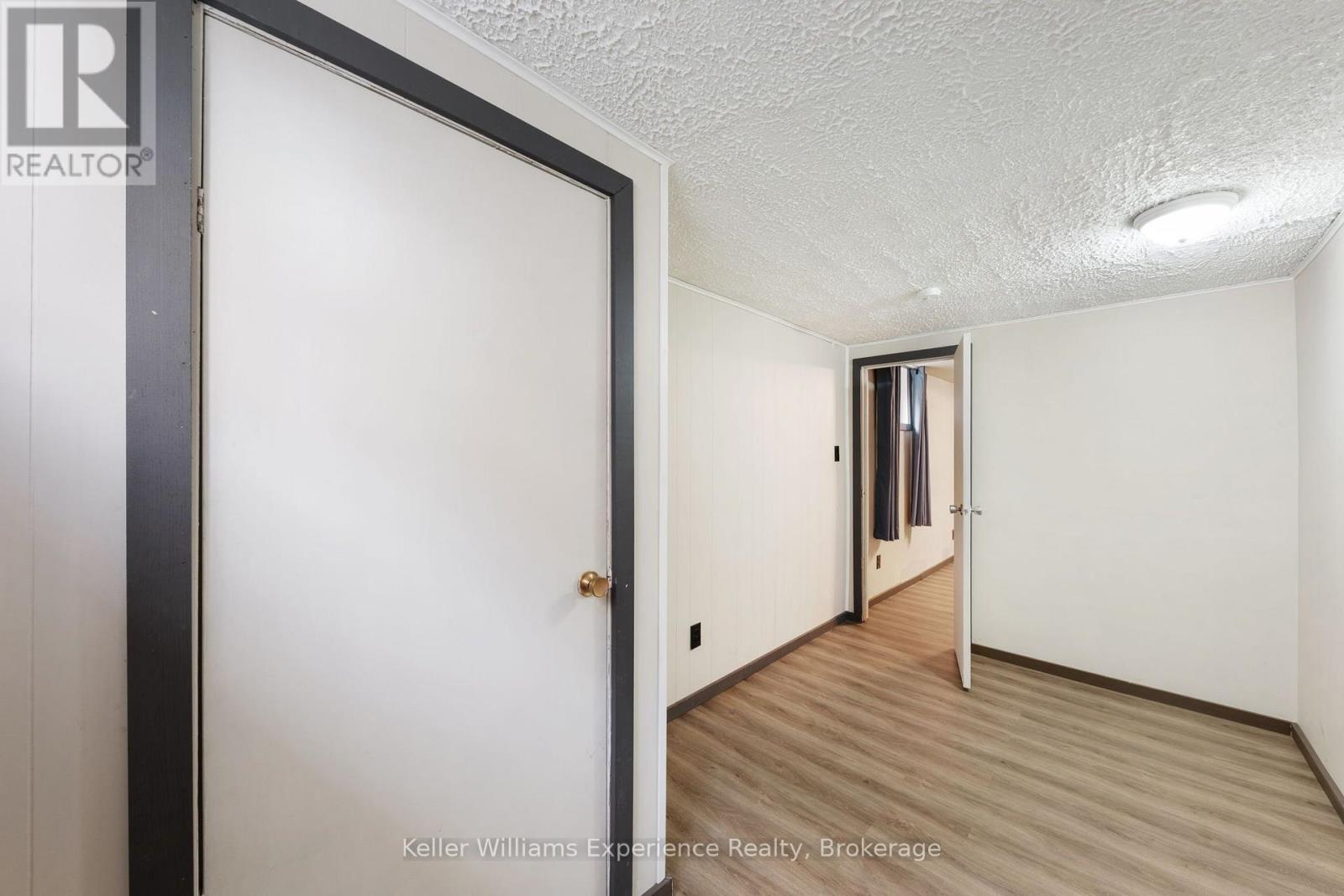 706 Simcoe Avenue Property Photo 39