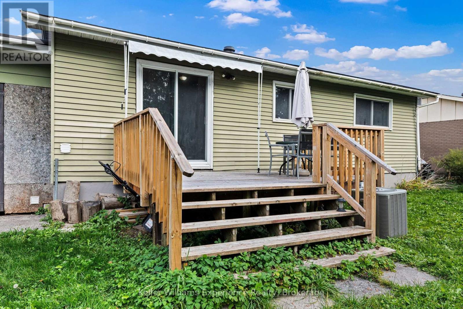 706 Simcoe Avenue Property Photo 41