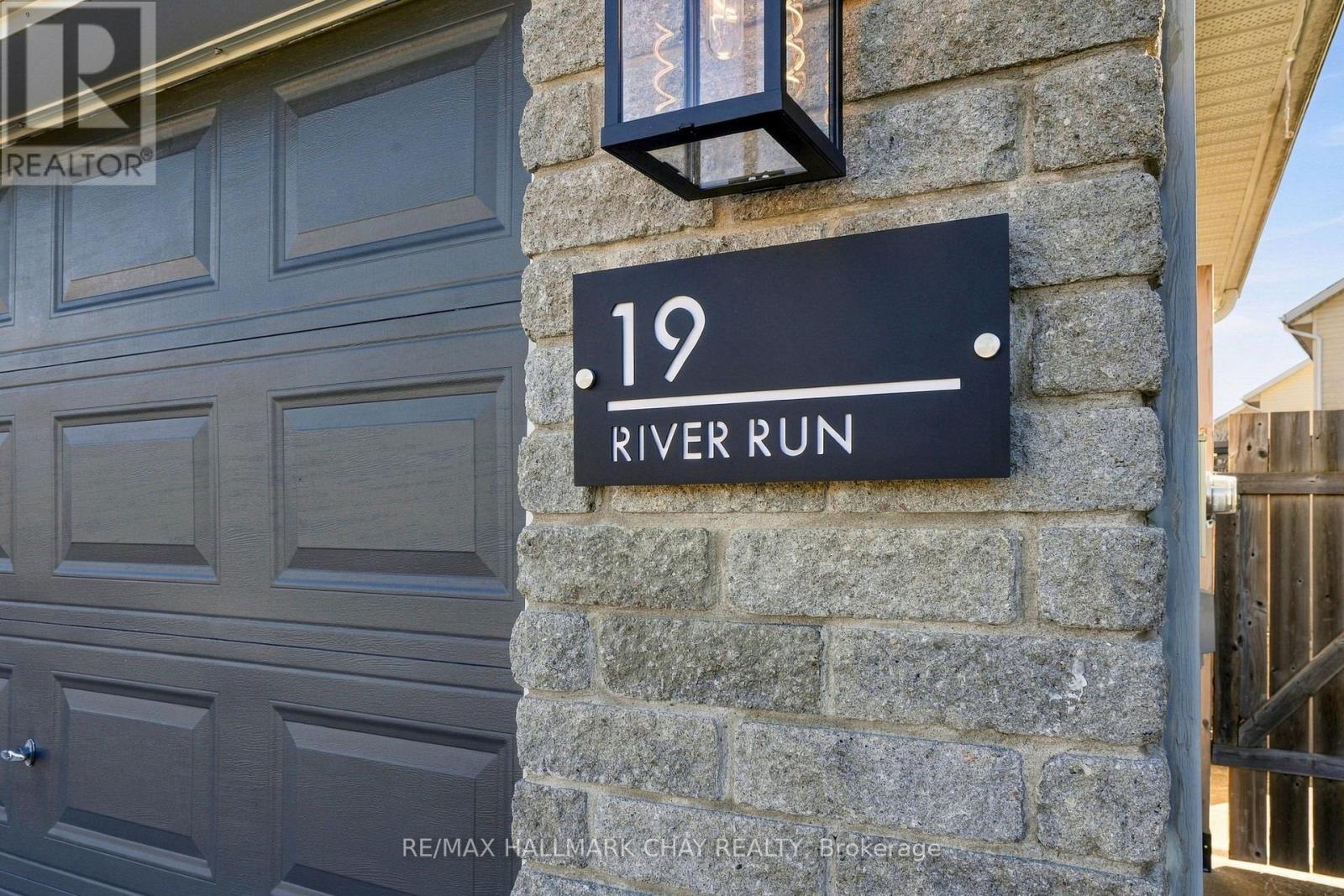19 River Run Property Photo 5
