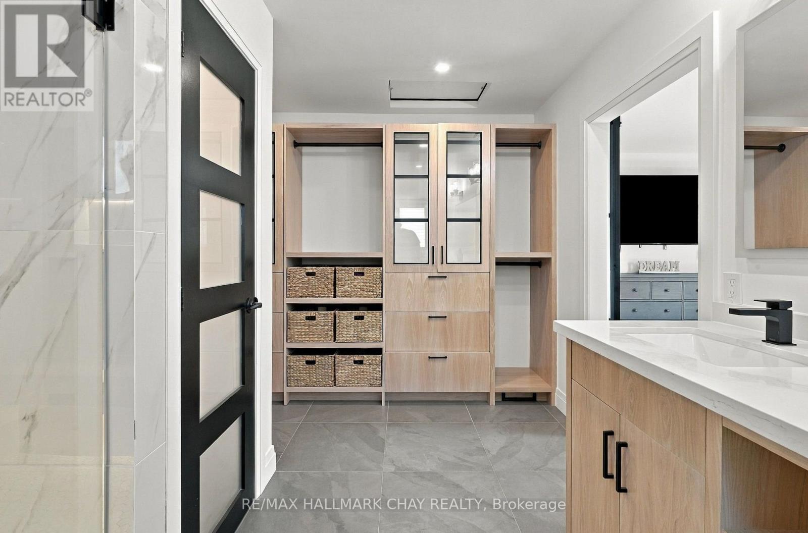 19 River Run Property Photo 29