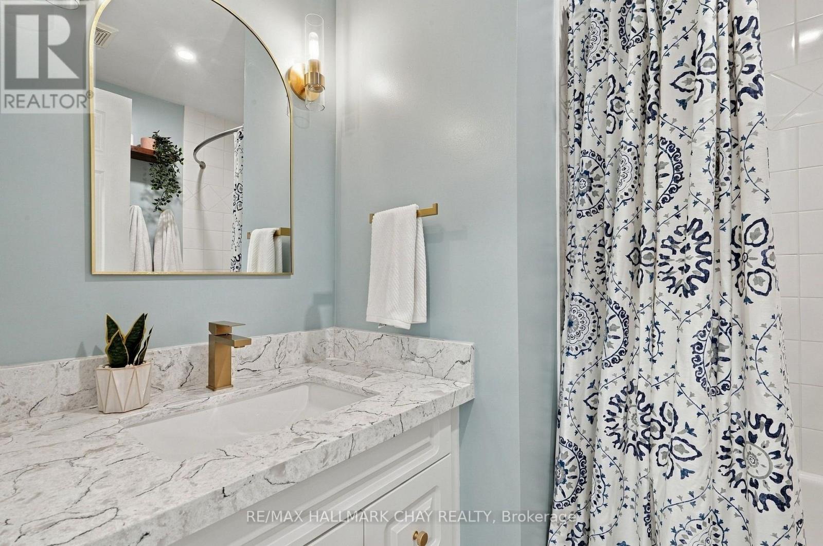 19 River Run Property Photo 33