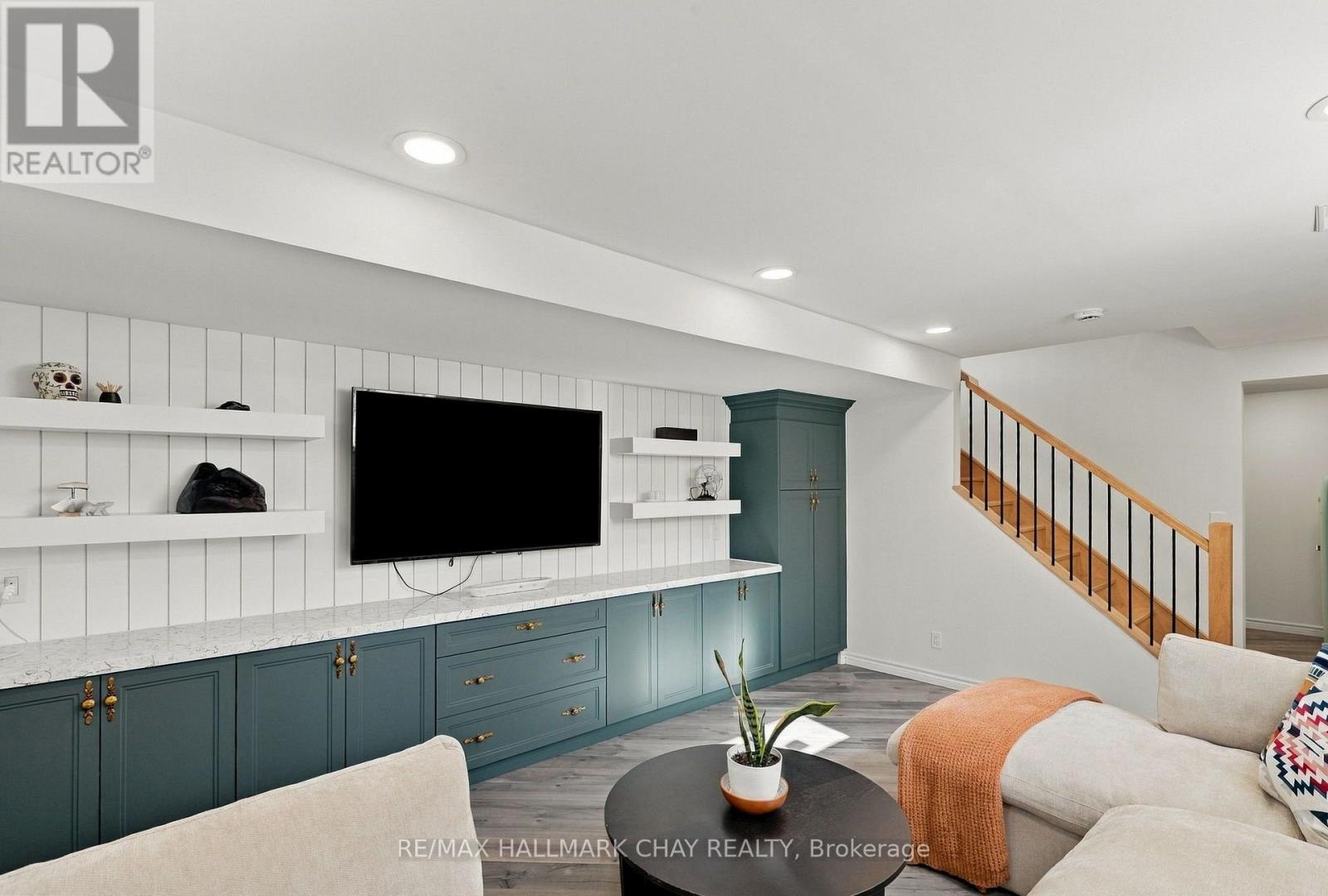 19 River Run Property Photo 37