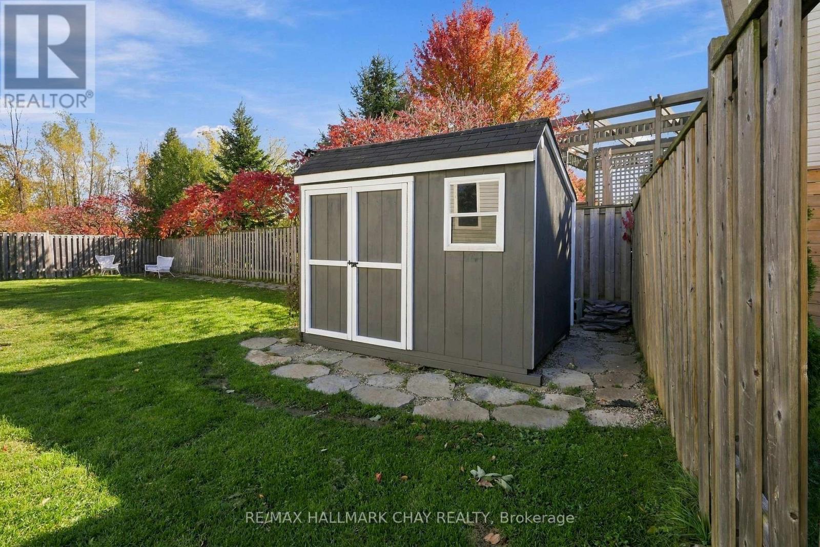 19 River Run Property Photo 43