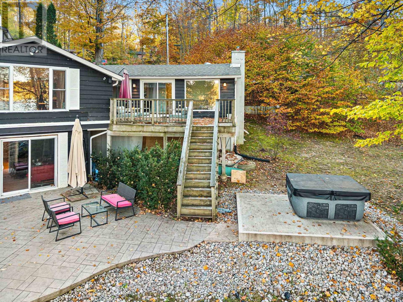 21 Lakeview Crescent Property Photo 39