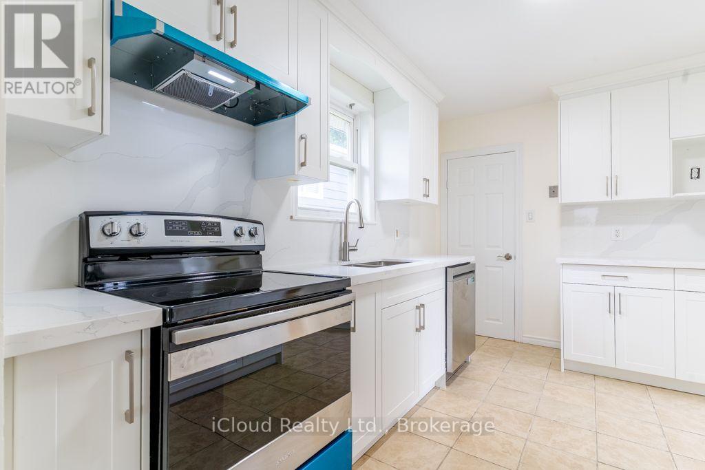 229 Cook Street Property Photo 10