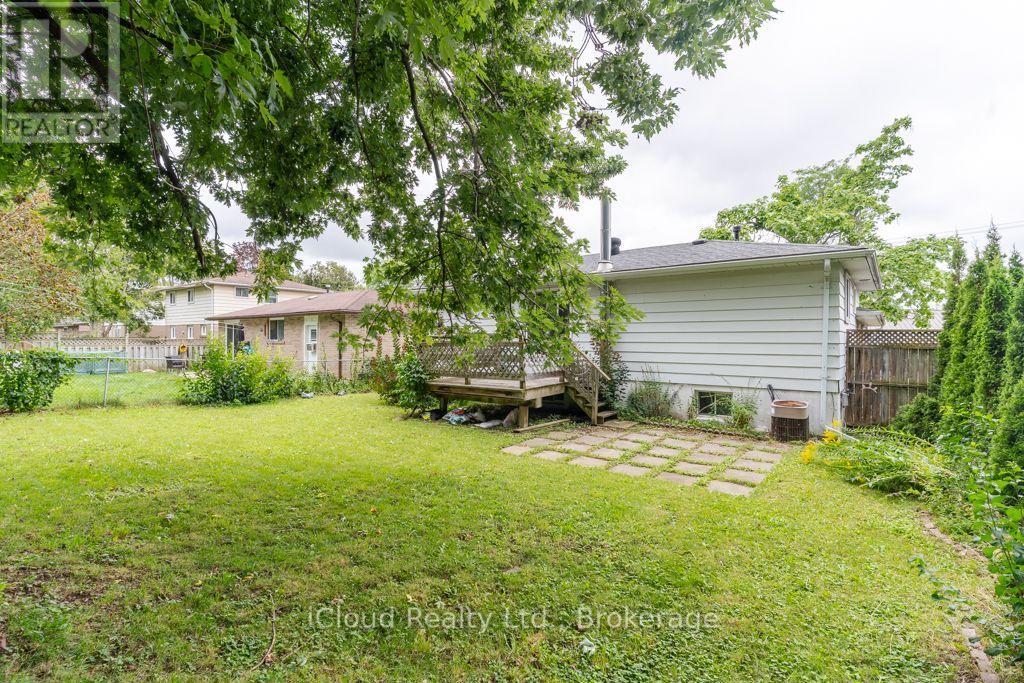 229 Cook Street Property Photo 21