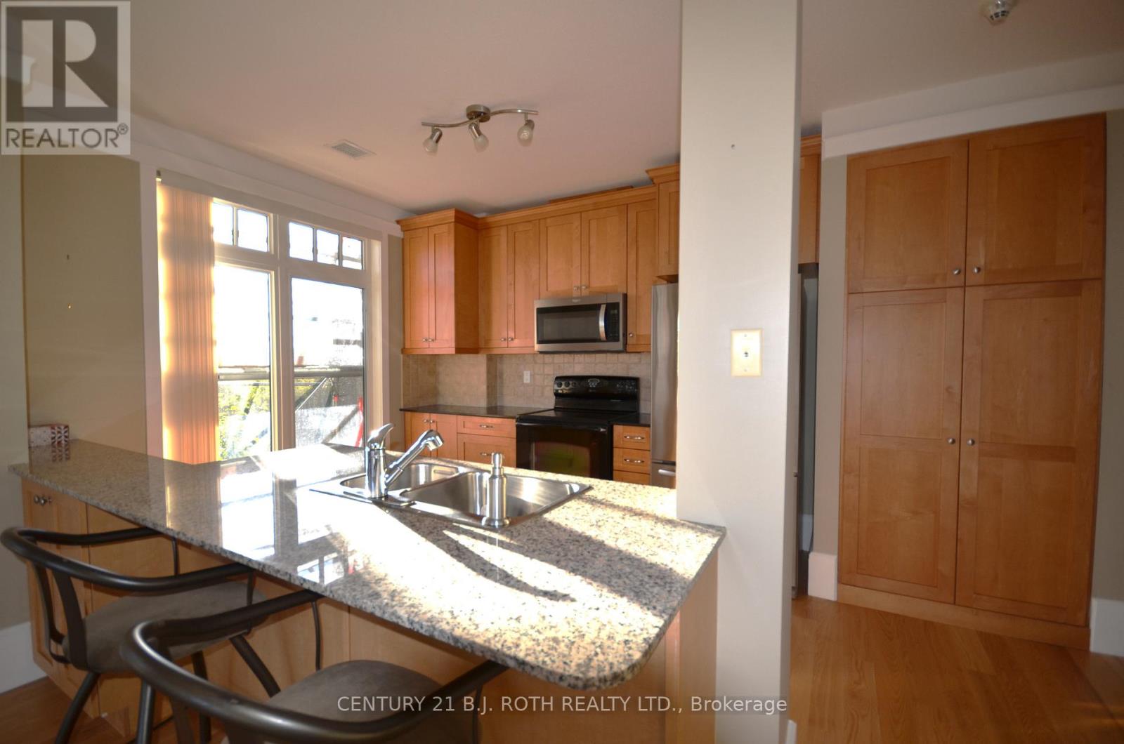 311 - 140 Cedar Island Road Property Photo 7
