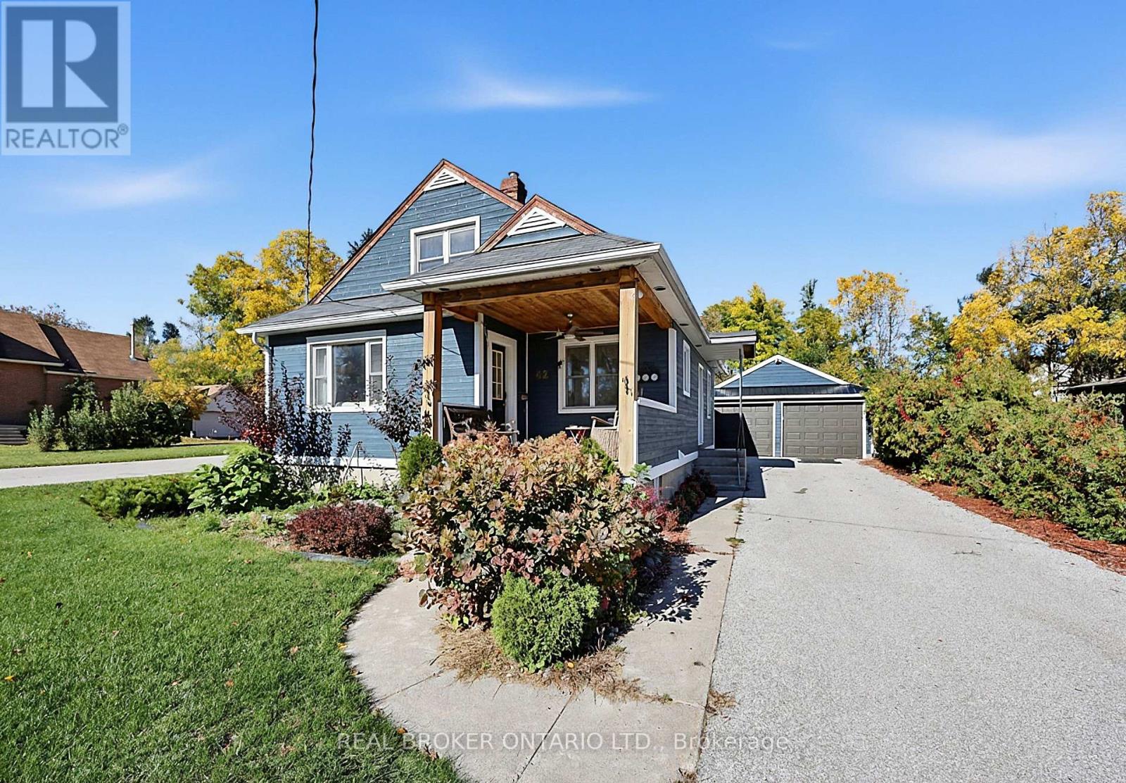 42 Donald Street Property Photo 2