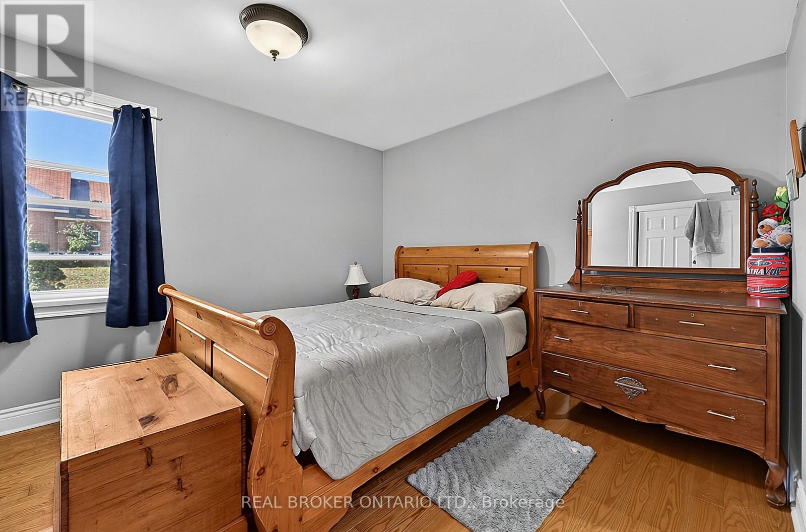 42 Donald Street Property Photo 11