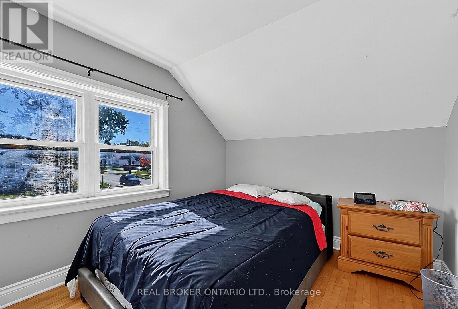 42 Donald Street Property Photo 17
