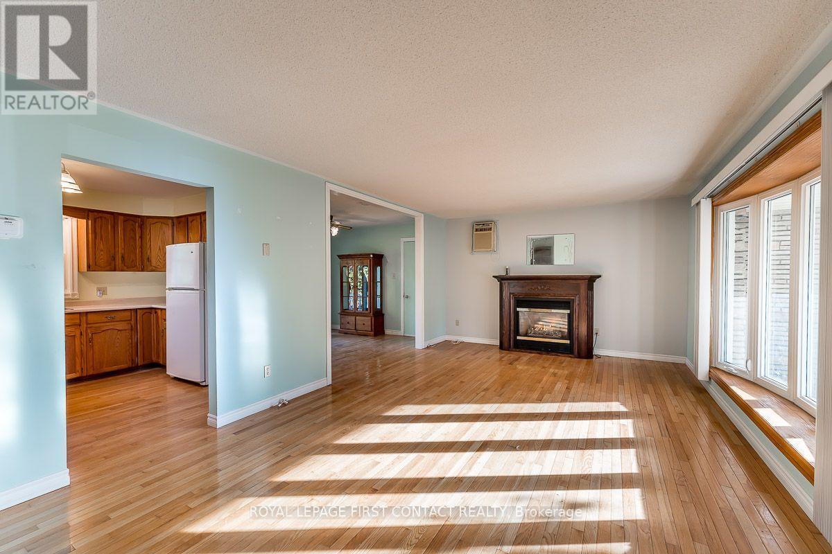 224 Christopher Street Property Photo 10