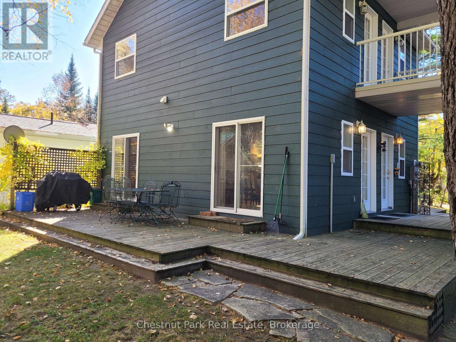 21 47th Street N Property Photo 4