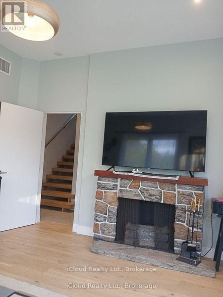 2216 Champlain Road Property Photo 8