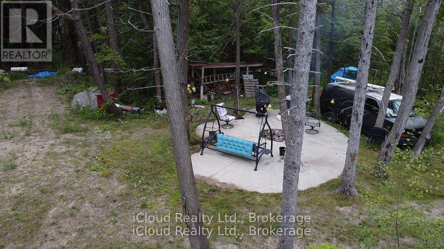 2216 Champlain Road Property Photo 44