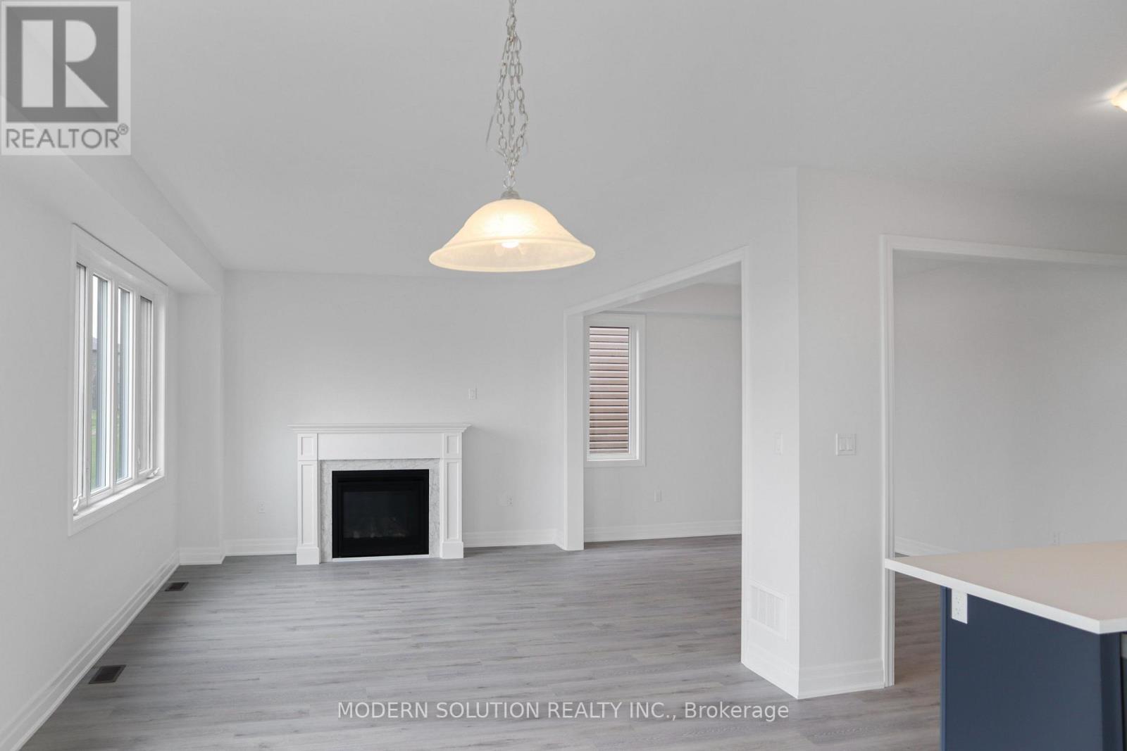58 Del Ray Crescent Property Photo 8
