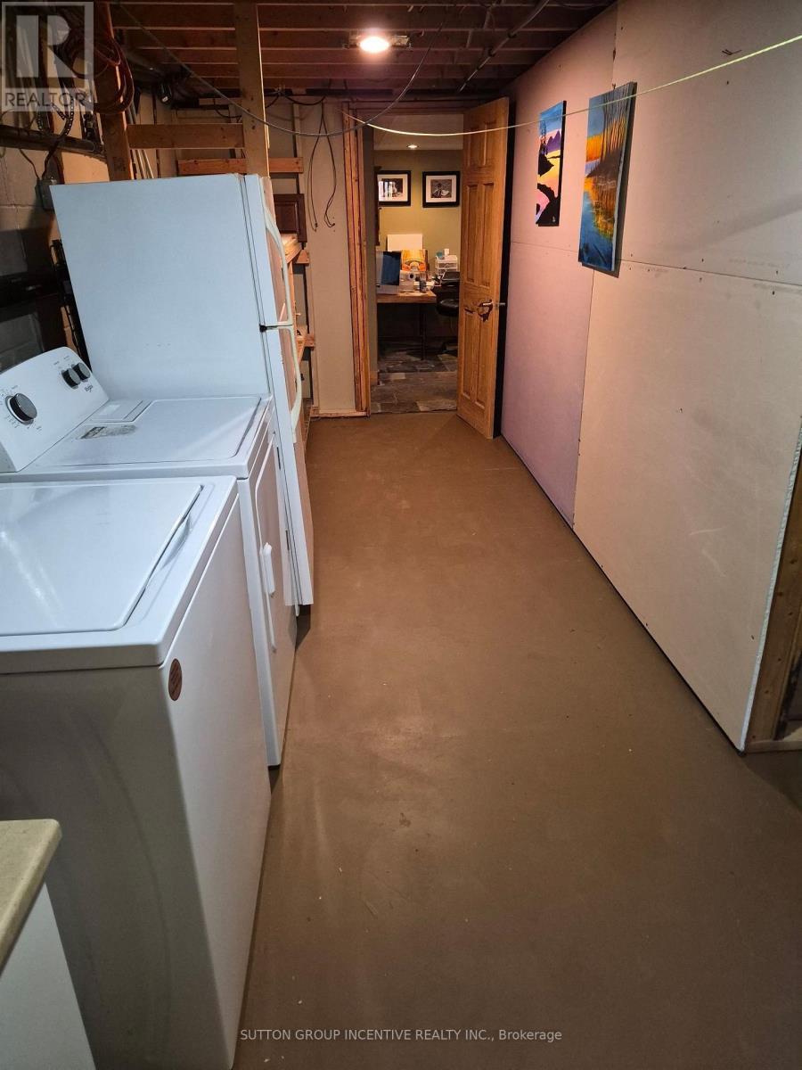 28 Melville Street Property Photo 29