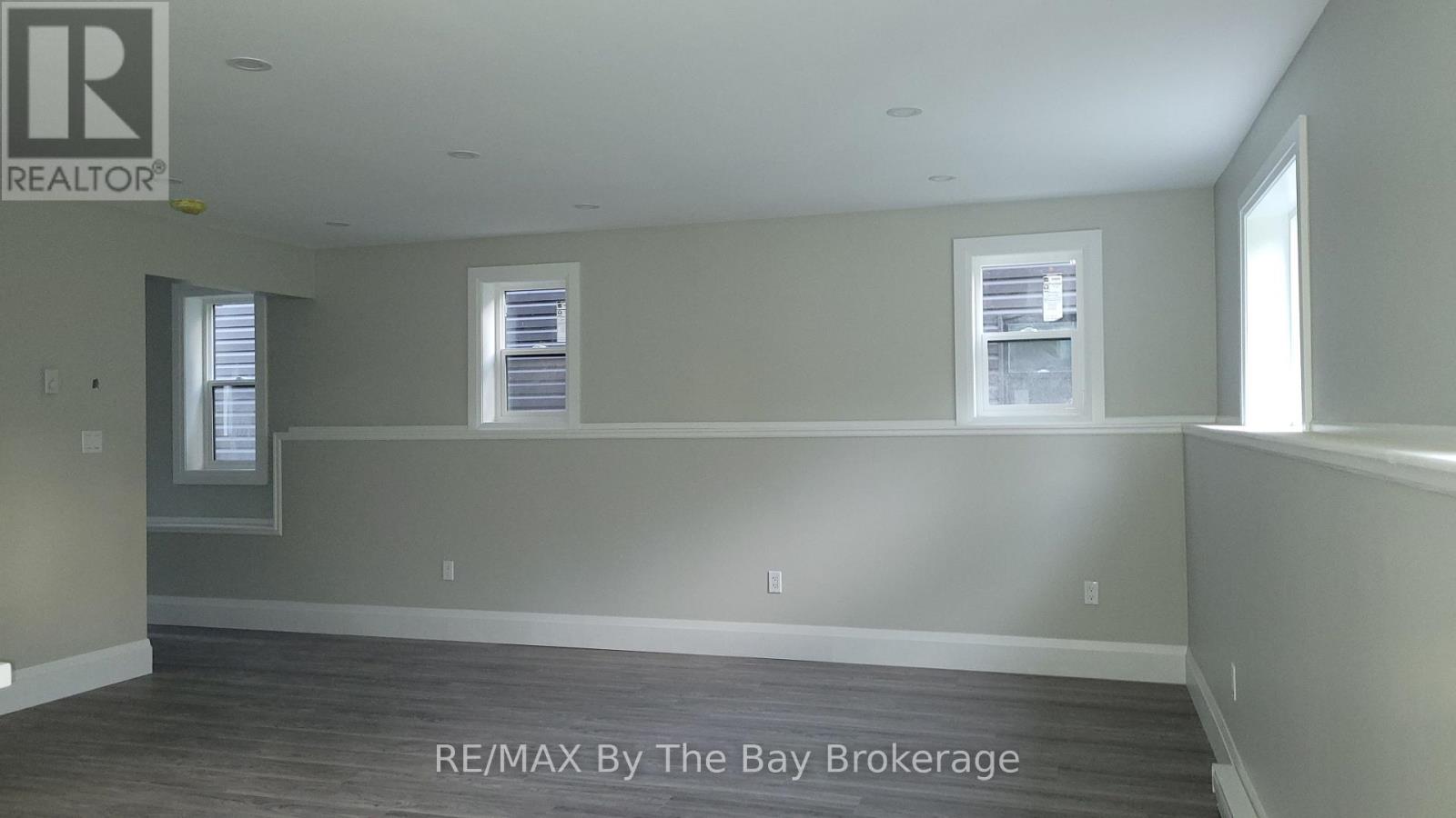 #1 - 436 5th Avenue Property Photo 7
