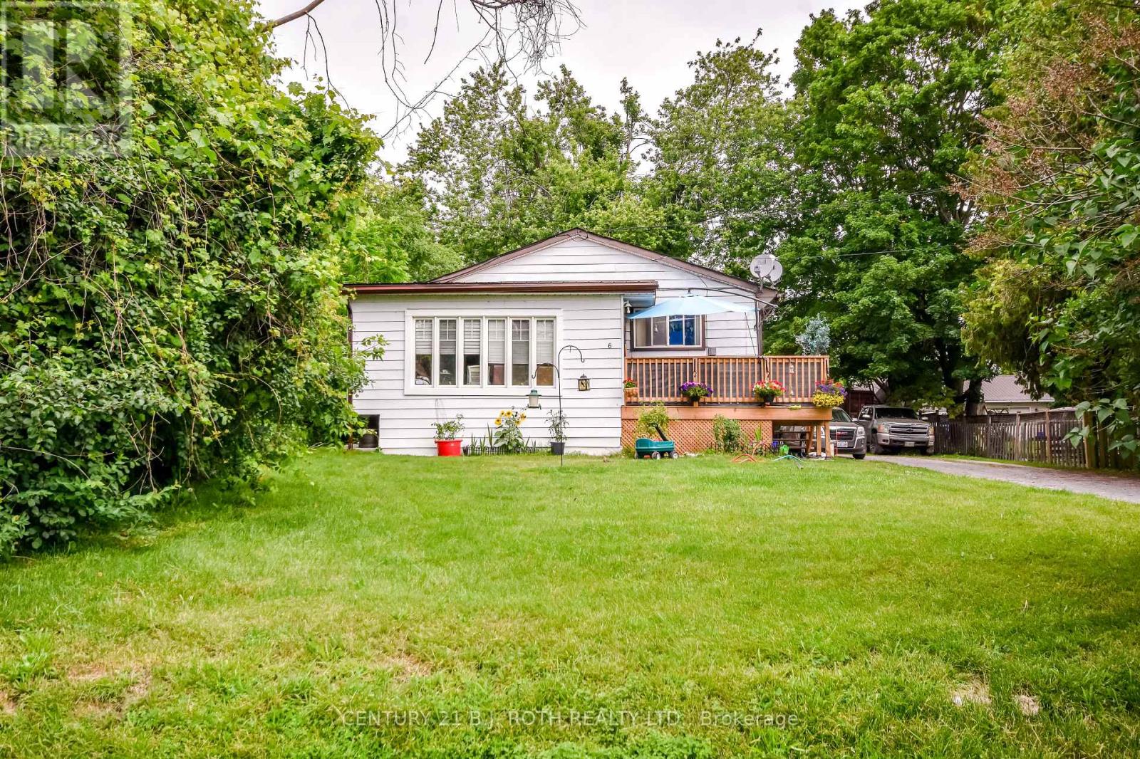 6 Caroline Street Property Photo 1