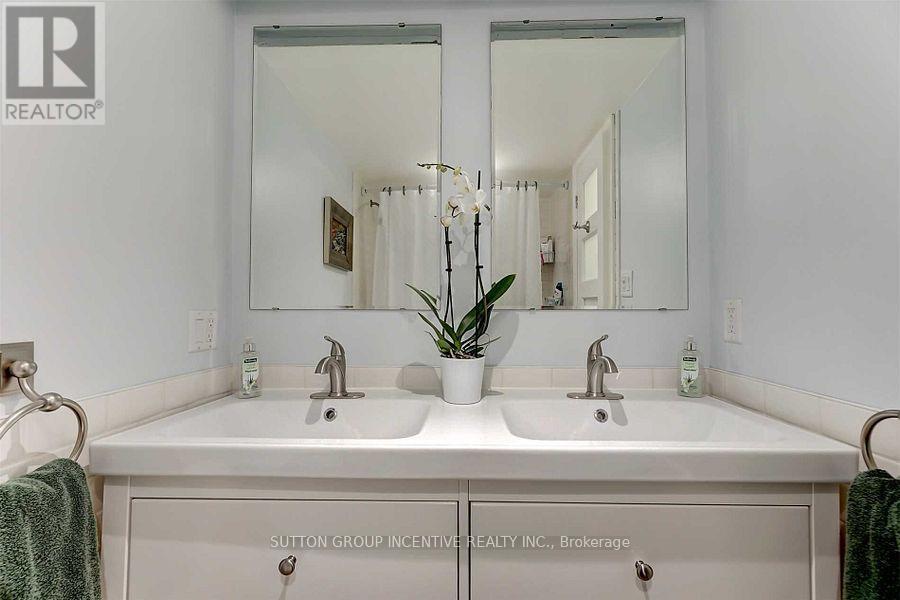 224 - 1102 Horseshoe Valley Road W Property Photo 43
