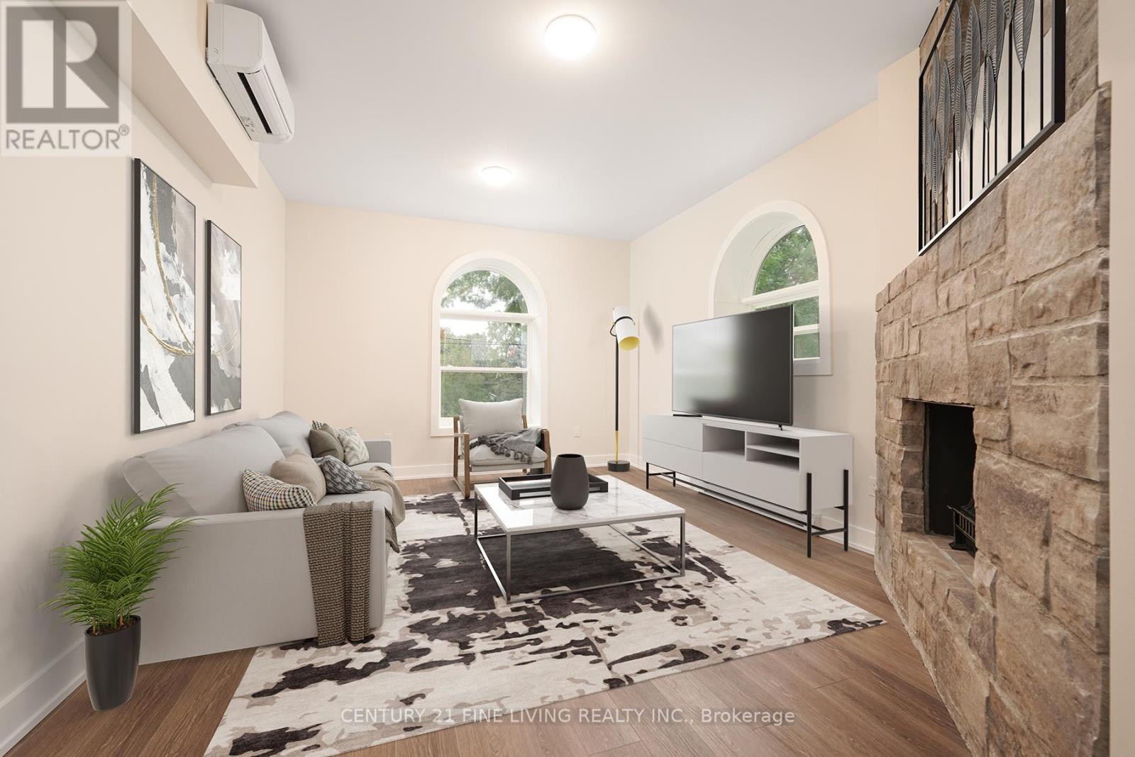 1614 Ridge Road E Property Photo 7