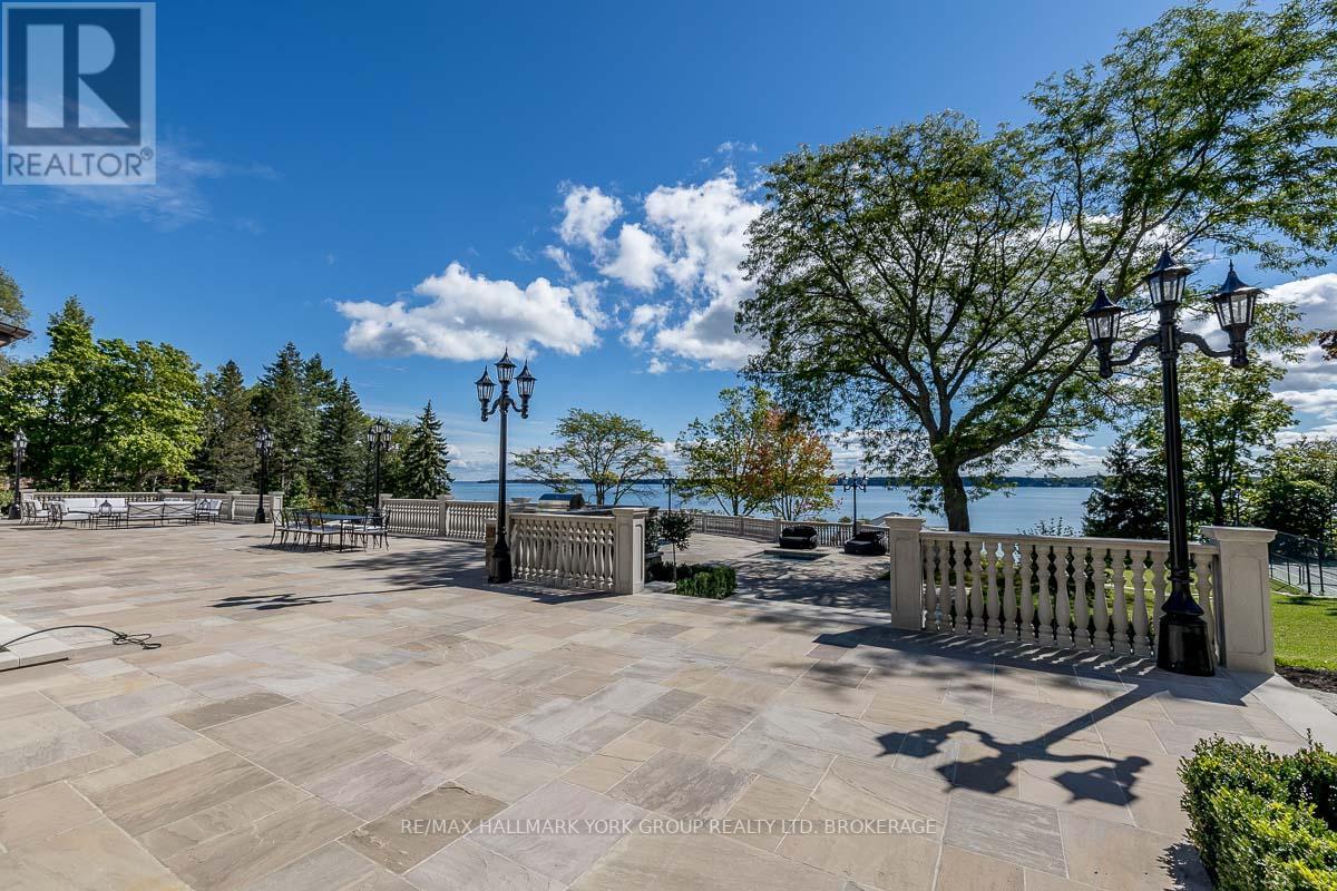 1775 Ridge Road W Property Photo 11