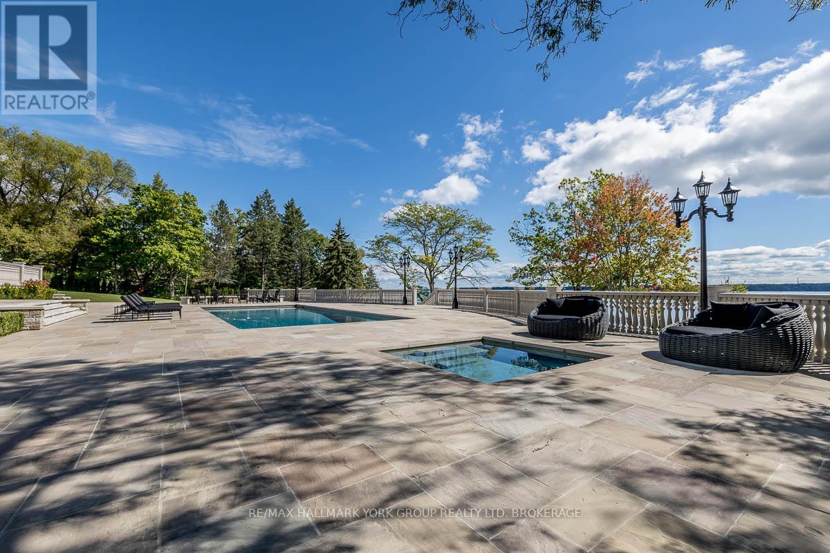 1775 Ridge Road W Property Photo 18