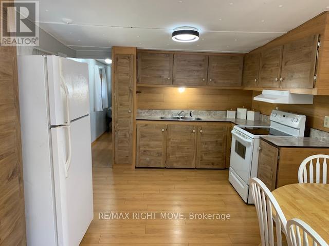 11 Stoney Road Property Photo 3