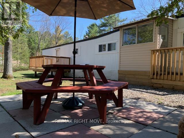 11 Stoney Road Property Photo 16