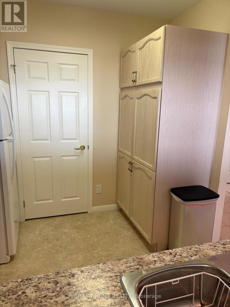 417 - 90 Dean Avenue Property Photo 18