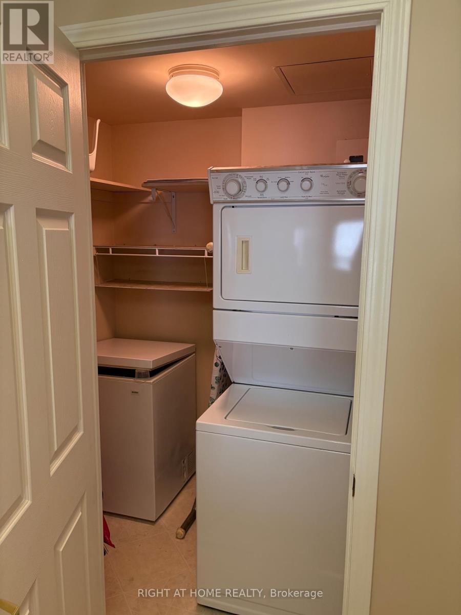 417 - 90 Dean Avenue Property Photo 35