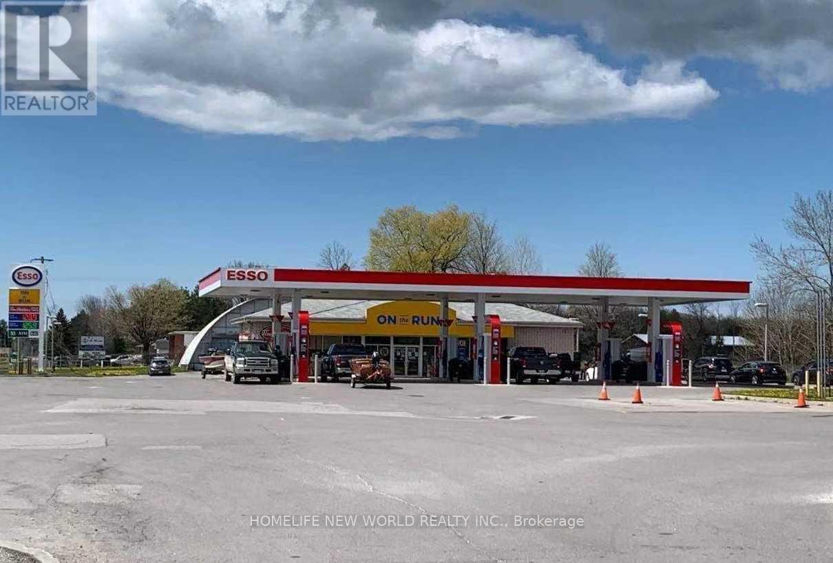 2976 Highway 11 Expressway Property Photo 1