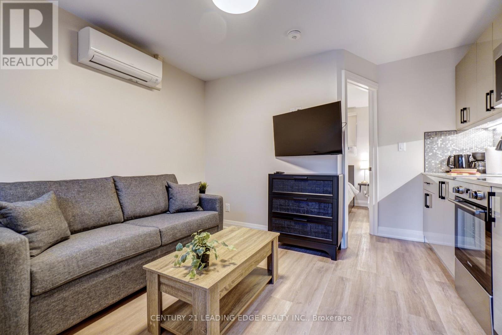 148 Mosley Street Property Photo 11