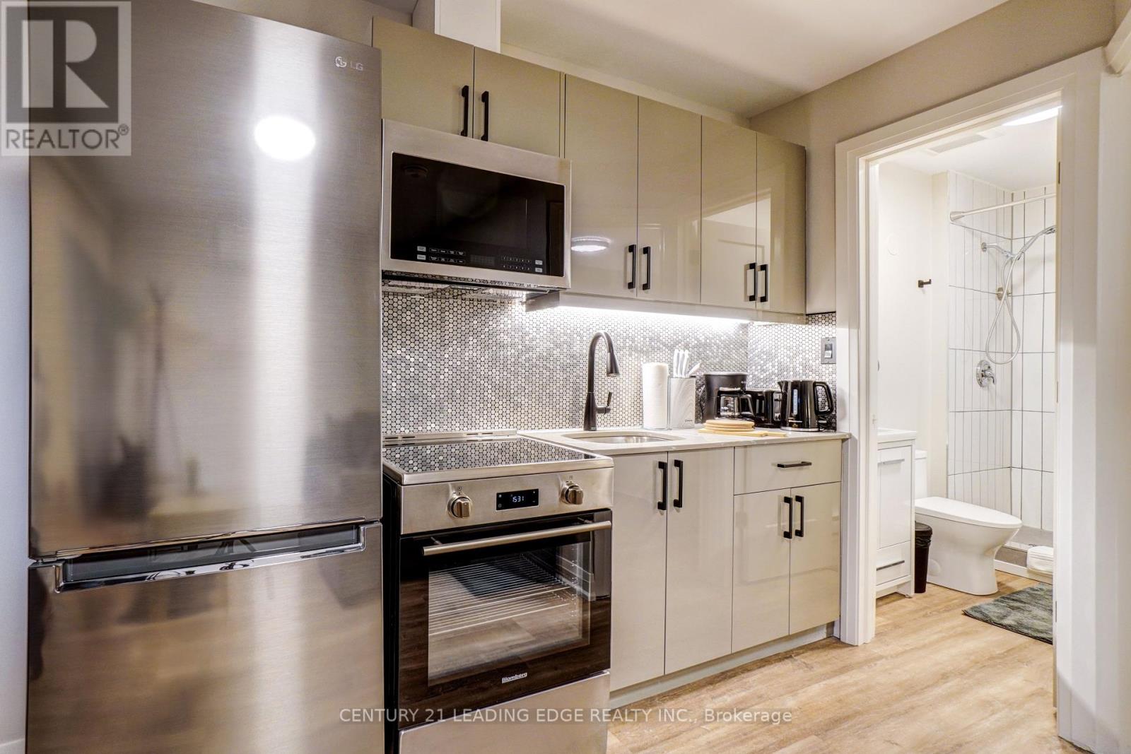 148 Mosley Street Property Photo 14