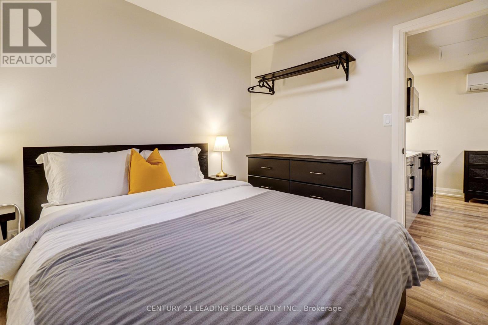 148 Mosley Street Property Photo 20