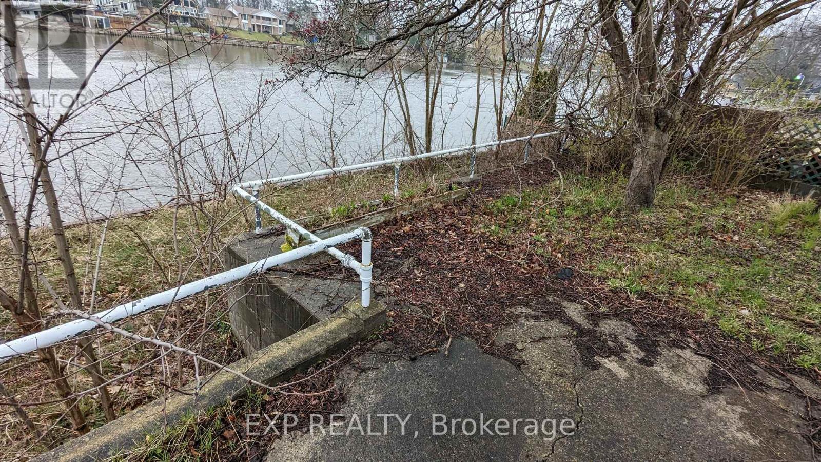 273 Mosley Street Property Photo 6
