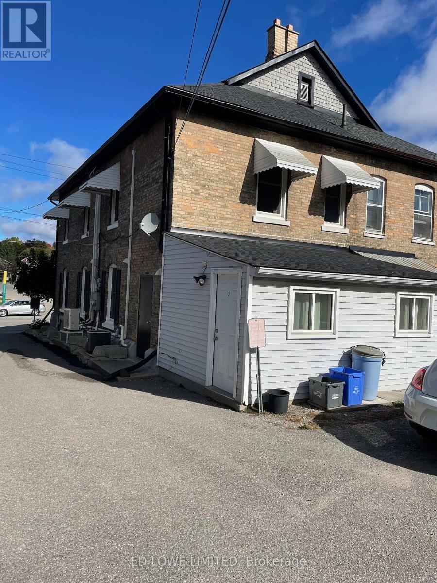 43 Worsley Street Property Photo 11