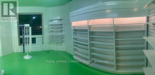 4570 Penetanguishene Road Property Photo 5