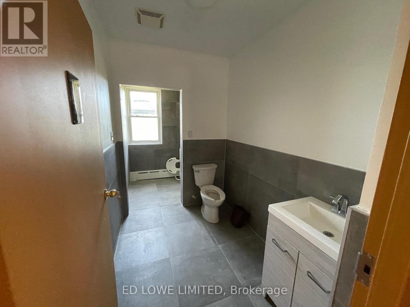 39 Poyntz Street Property Photo 13