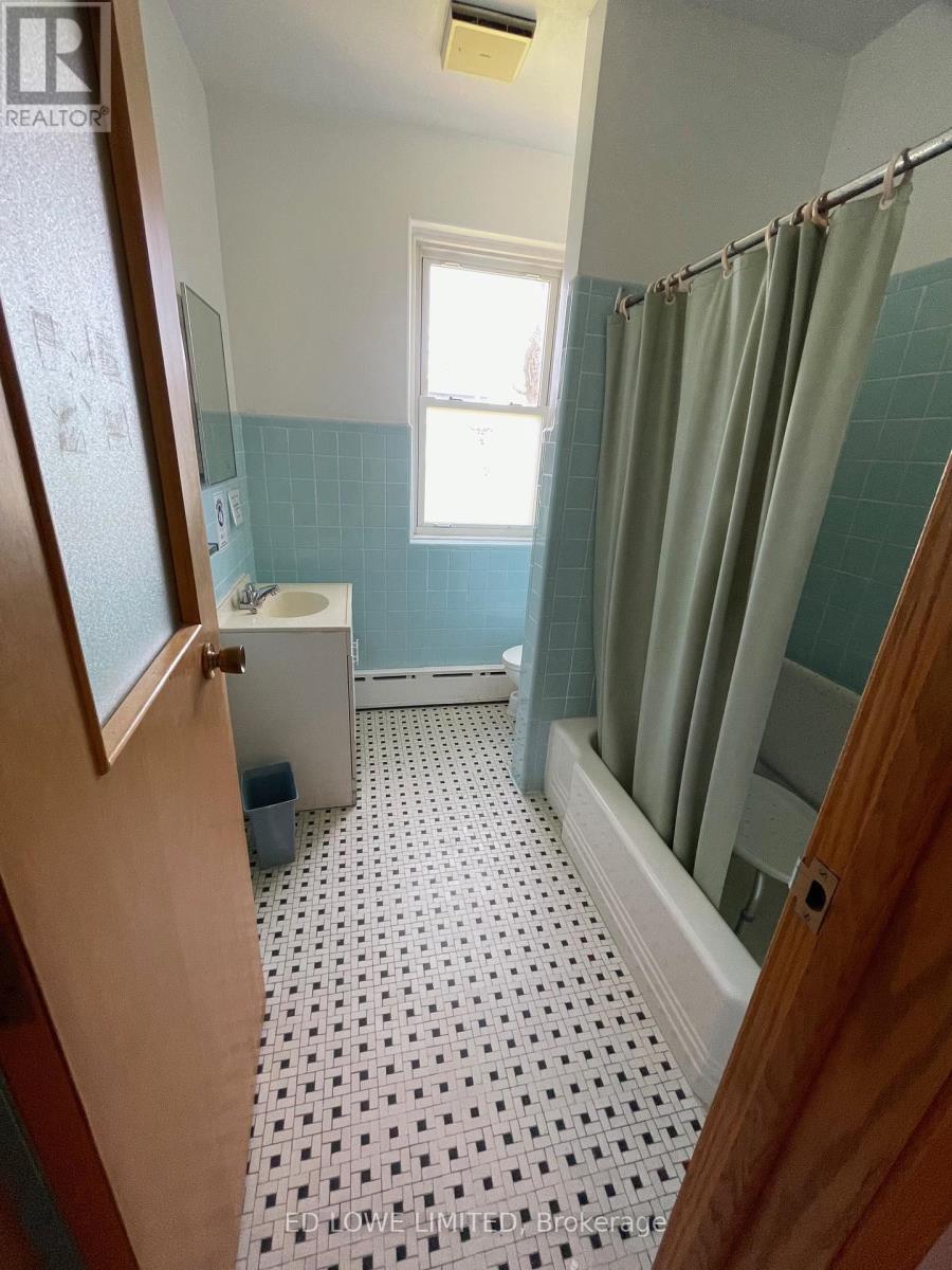 39 Poyntz Street Property Photo 18