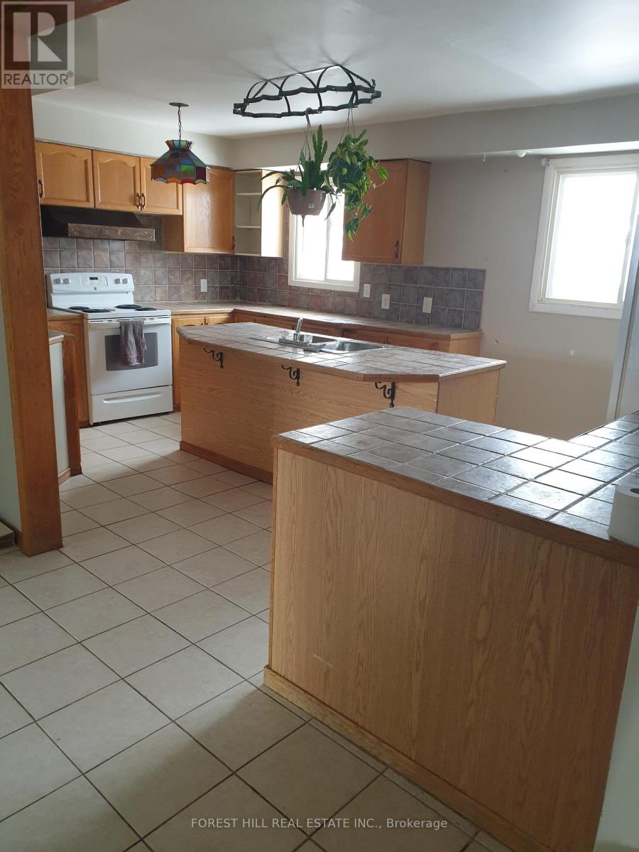 7 Booth Street Property Photo 10
