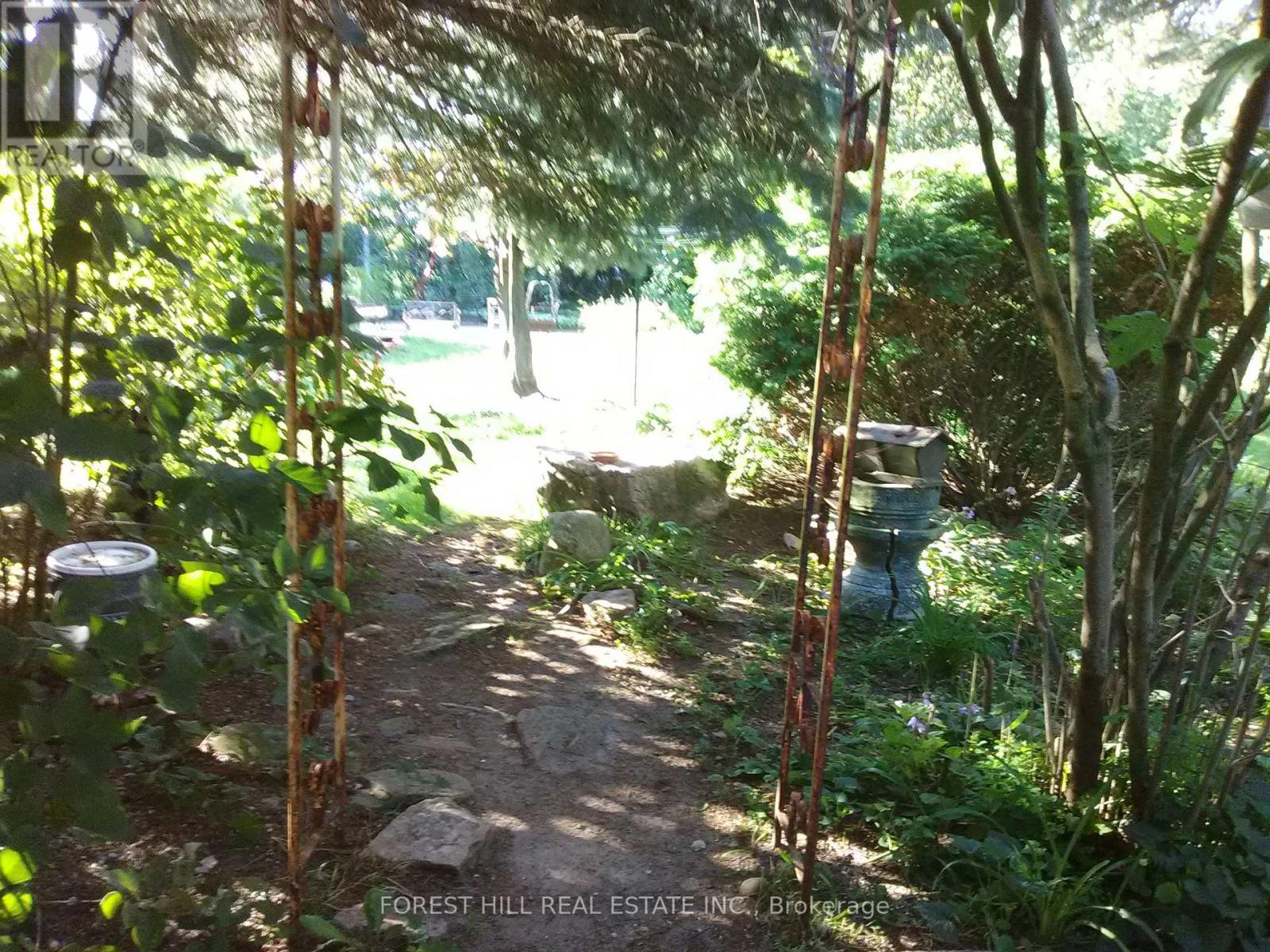 7 Booth Street Property Photo 28