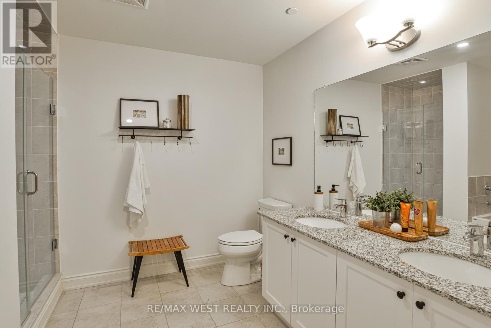 105 - 90 Orchard Point Road Property Photo 7