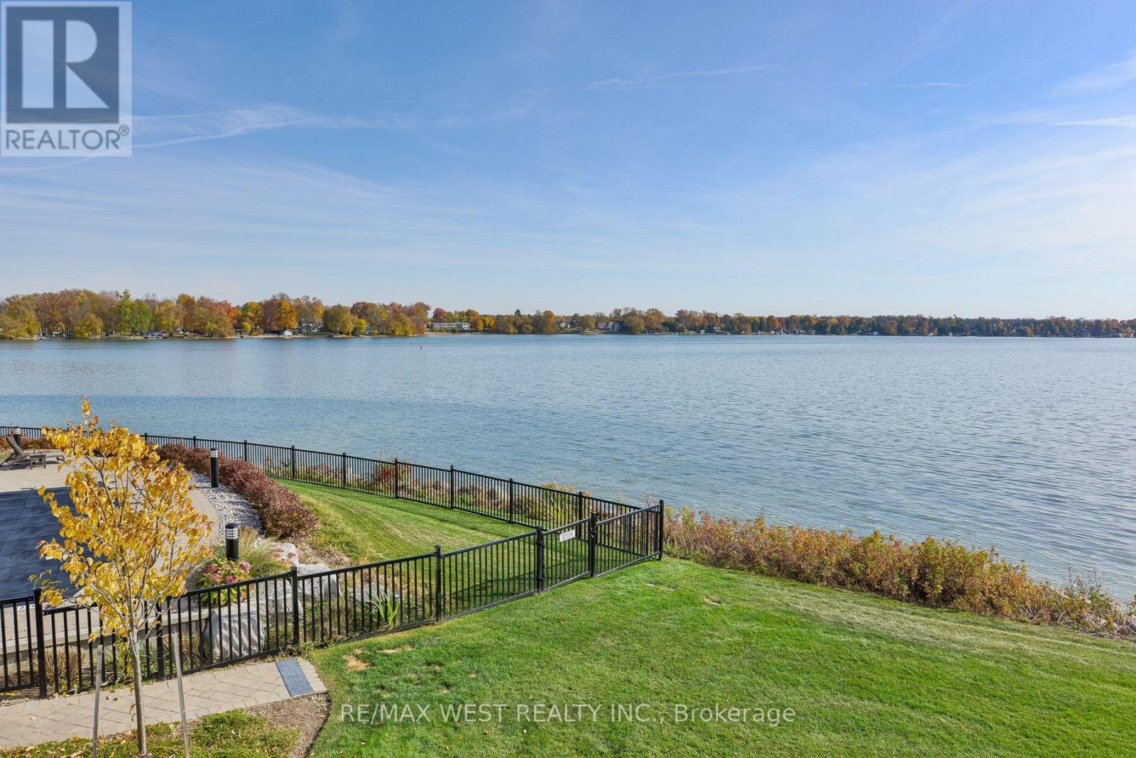 105 - 90 Orchard Point Road Property Photo 14