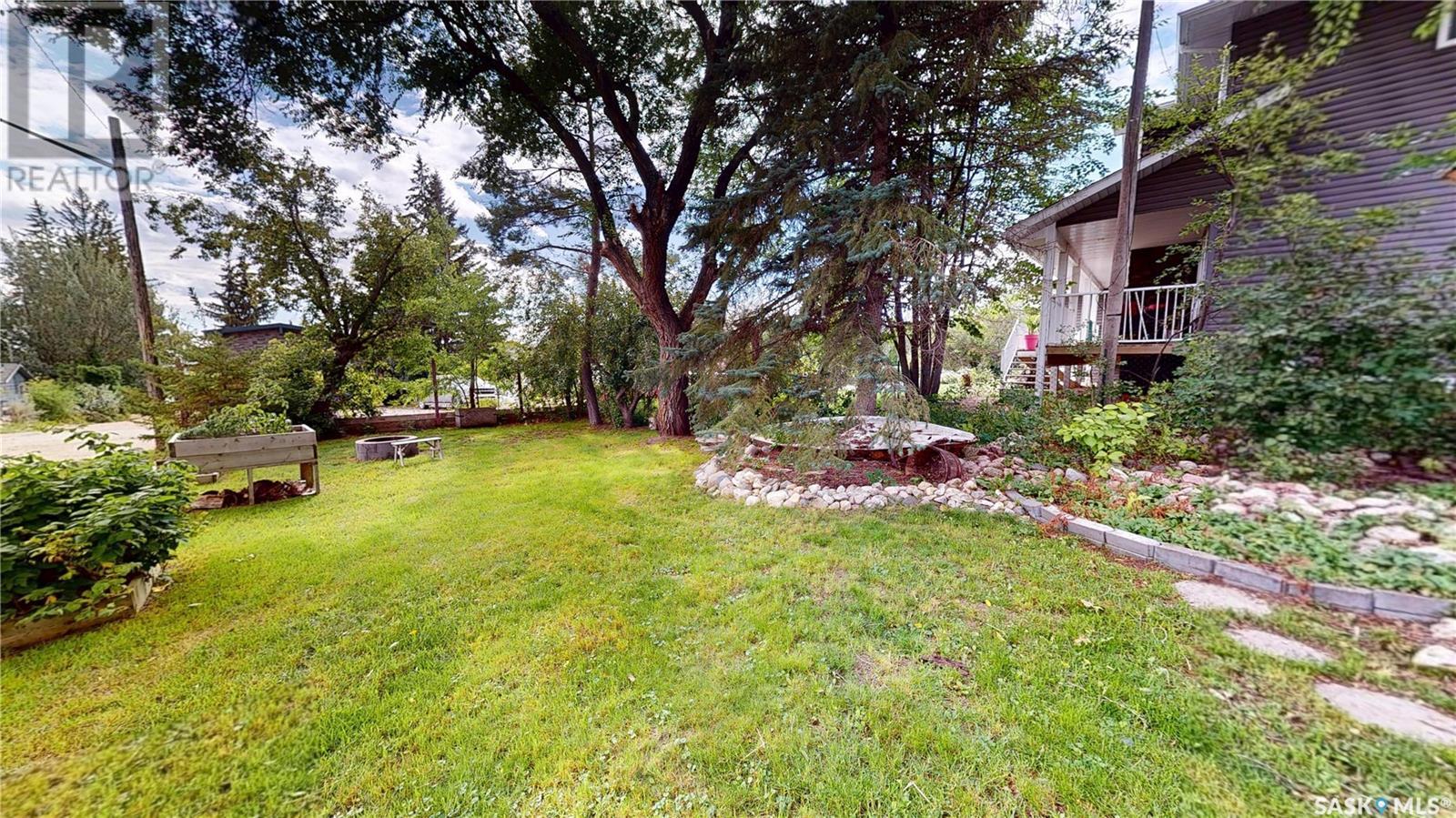 41 Hiawatha Street Property Photo 3